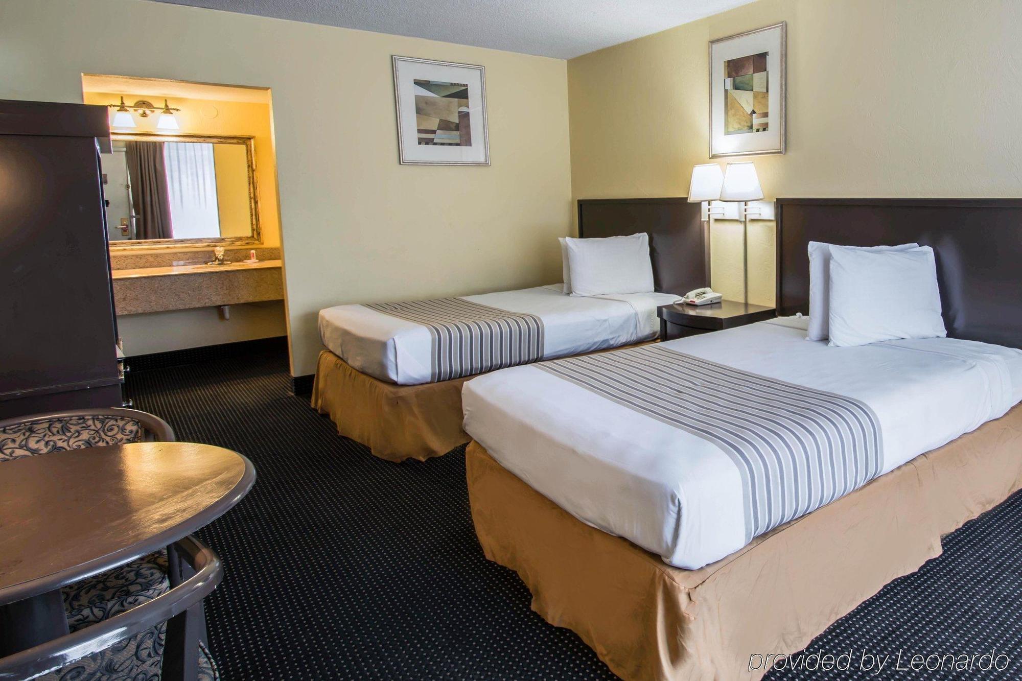 Econo Lodge Ормънд Бийч Екстериор снимка